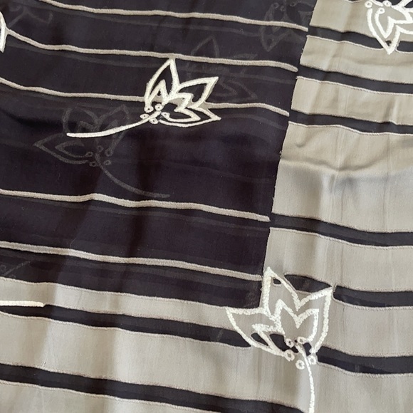 Giorgio Armani Black & Gray Floral Silk Scarf - Picture 3 of 3